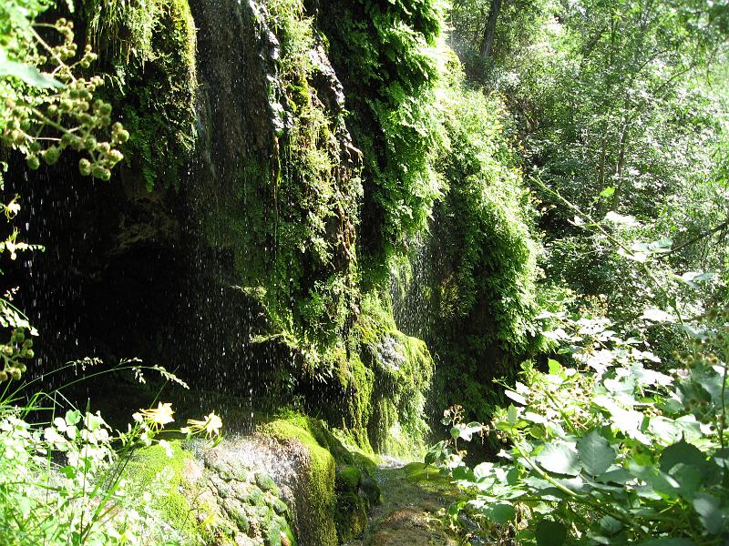 Tonto Natural Bridge 022.jpg